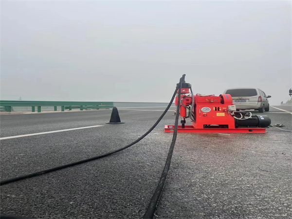 上街马路路基路面开裂下沉注浆加固灌浆